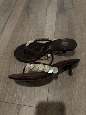 Zara brown shell mother of pearl beaded heel sandals nwot